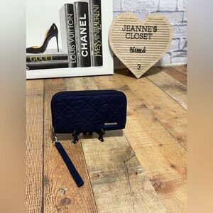 Travelon RFID Blocking Signature Quilted Double Zip Wallet wristlet